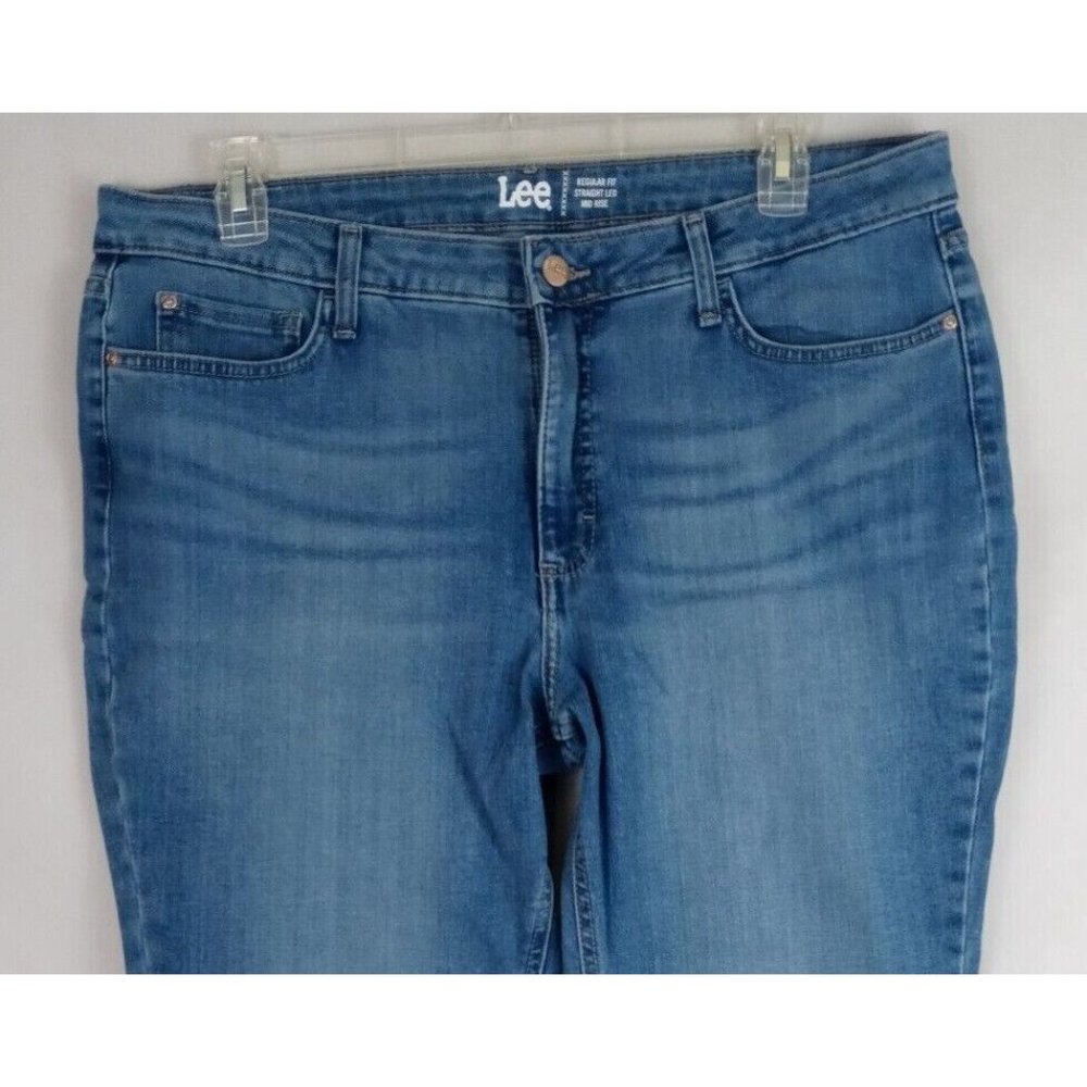 NWT Lee Straight Leg Regular Fit Distressed Whiskered Jeans Size 18P Inseam 25" - Picture 4 of 11
